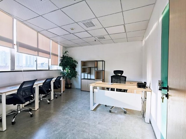 深圳工业注塑机机械手报价